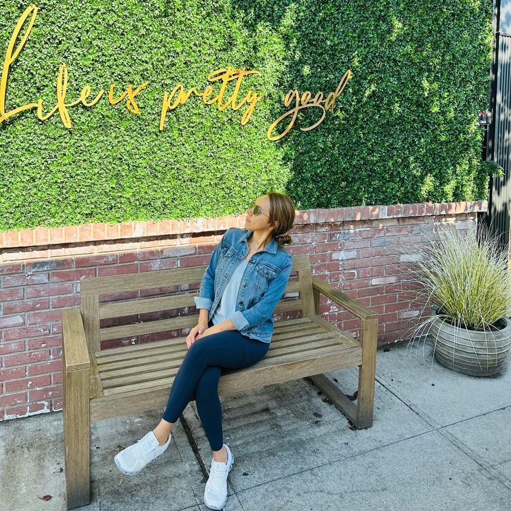 Meet your Posher, Keren